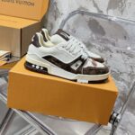 LV Trainer Sneaker (حذاء “لوي ترينر سنيكرز) - Image 8