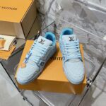 LV Trainer Sneaker (حذاء “لوي ترينر سنيكرز) - Image 2