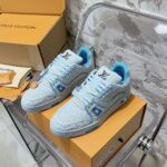 LV Trainer Sneaker (حذاء “لوي ترينر سنيكرز)