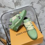LV Trainer Sneaker (حذاء “لوي ترينر سنيكرز) - Image 8