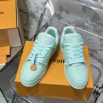 LV Trainer Sneaker (حذاء “لوي ترينر سنيكرز) - Image 7