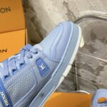 LV Trainer Sneaker (حذاء “لوي ترينر سنيكرز) - Image 5