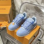 LV Trainer Sneaker (حذاء “لوي ترينر سنيكرز)