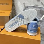 LV Trainer Sneaker (حذاء “لوي ترينر سنيكرز) - Image 8