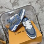 LV Trainer Sneaker (حذاء “لوي ترينر سنيكرز) - Image 2