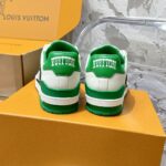 LV Trainer Sneaker (حذاء “لوي ترينر سنيكرز) - Image 3