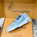LV Trainer Sneaker (حذاء “لوي ترينر سنيكرز) - Image 4