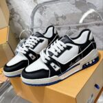 LV Trainer Sneaker (حذاء “لوي ترينر سنيكرز) - Image 5