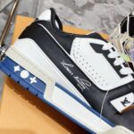 LV Trainer Sneaker (حذاء “لوي ترينر سنيكرز) - Image 7