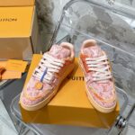 LV Trainer Sneaker (حذاء “لوي ترينر سنيكرز) - Image 9