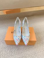 LV Cherie Pumps (حذاء “لوي شيري بامب) - Image 3