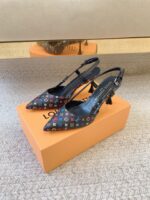 LV Cherie Pumps (أحذية شيري بامب)