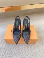 LV Cherie Pumps (أحذية شيري بامب) - Image 7