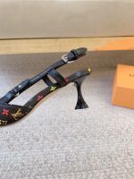 LV Cherie Pumps (حذاء “لوي شيري بامب) - Image 6