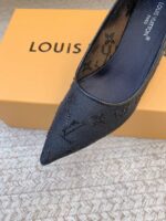 LV Mesh Pump (  حذاء "لوي تشكيلة الشبك) - Image 7