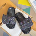 LV Comfort Slipper ( حذاء “لوي كومفورت سليبر) - Image 5