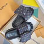 LV Comfort Slipper ( حذاء “لوي كومفورت سليبر) - Image 8