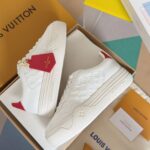 LV Takashi Sneaker ( حذاء لوي تاكاشي سنيكرز) - Image 6