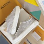 LV Takashi Sneaker ( حذاء لوي تاكاشي سنيكرز) - Image 6