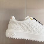 LV Takashi Sneaker ( حذاء لوي تاكاشي سنيكرز) - Image 3
