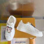 LV Takashi Sneaker ( حذاء لوي تاكاشي سنيكرز) - Image 9