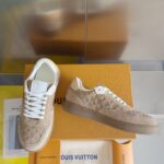 LV Runner Tatic Sneaker  (حذاء لوي رانر تاتيك سنيكرز) - Image 9