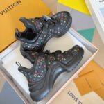 LV Archlight Sneaker (حذاء لوي أرشلايت سنيكرز) - Image 7