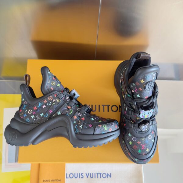 LV Archlight Sneaker (حذاء لوي أرشلايت سنيكرز)