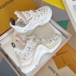 LV Archlight Sneaker (حذاء لوي أرشلايت سنيكرز) - Image 9