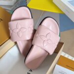 LV Flat Comfort Mule ( حذاء “لوي مسطح مريح ميوول ) - Image 9