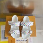 LV Flat Comfort Mule ( حذاء “لوي مسطح مريح ميوول ) - Image 5