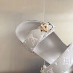 LV Flat Comfort Mule ( حذاء “لوي مسطح مريح ميوول ) - Image 3