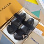 LV Flat Comfort Mule ( حذاء “لوي مسطح مريح ميوول ) - Image 7