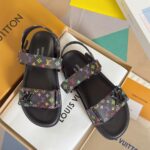 LV Flat Comfort Mule ( حذاء “لوي مسطح مريح ميوول )