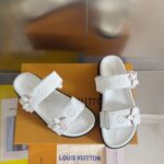 LV Flat Comfort Mule ( حذاء “لوي مسطح مريح ميوول ) - Image 5