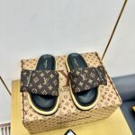 LV Comfort Slipper ( حذاء “لوي كومفورت سليبر) - Image 5