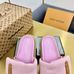 LV Comfort Slipper ( حذاء “لوي كومفورت سليبر) - Image 3