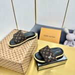 LV Comfort Slipper ( حذاء “لوي كومفورت سليبر) - Image 2
