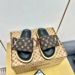 LV Comfort Slipper ( حذاء “لوي كومفورت سليبر) - Image 6