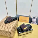 LV Comfort Slipper ( حذاء “لوي كومفورت سليبر) - Image 6
