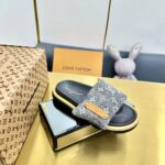 LV Comfort Slipper ( حذاء “لوي كومفورت سليبر) - Image 5