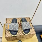LV Comfort Slipper ( حذاء “لوي كومفورت سليبر) - Image 3