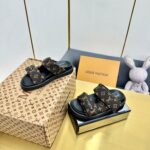 LV Comfort Slipper ( حذاء “لوي كومفورت  سليبر) - Image 5