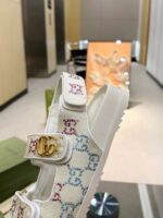 G Crystal Sandals (جی صندل بالكريستال بحرف  ) - Image 2
