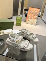 G Crystal Sandals (جی صندل بالكريستال بحرف  ) - Image 4