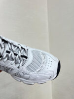 D Chrono Sneaker ( حذاء دي كرونو سنيكرز) - Image 7