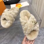 LV Fleece Slippers (حذاء لوي فليس سليبر ) - Image 4