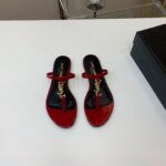 Flat Slippers (شبشب مسطح)