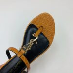 Flat Slippers (شبشب مسطح) - Image 2