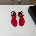 Flat Slippers (شبشب مسطح)